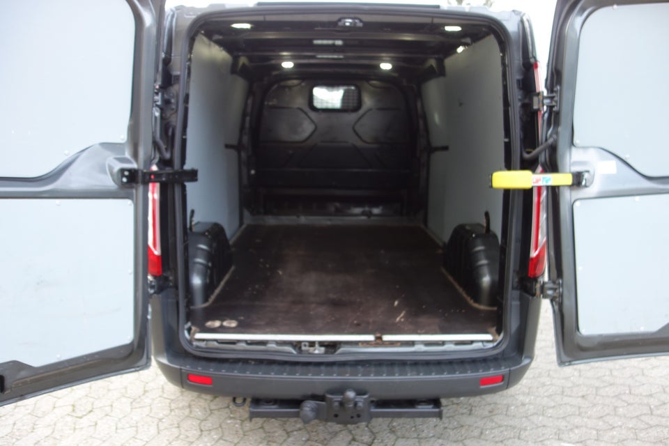 Ford Transit Custom 310L 2,2 TDCi 125 Trend Van 6d