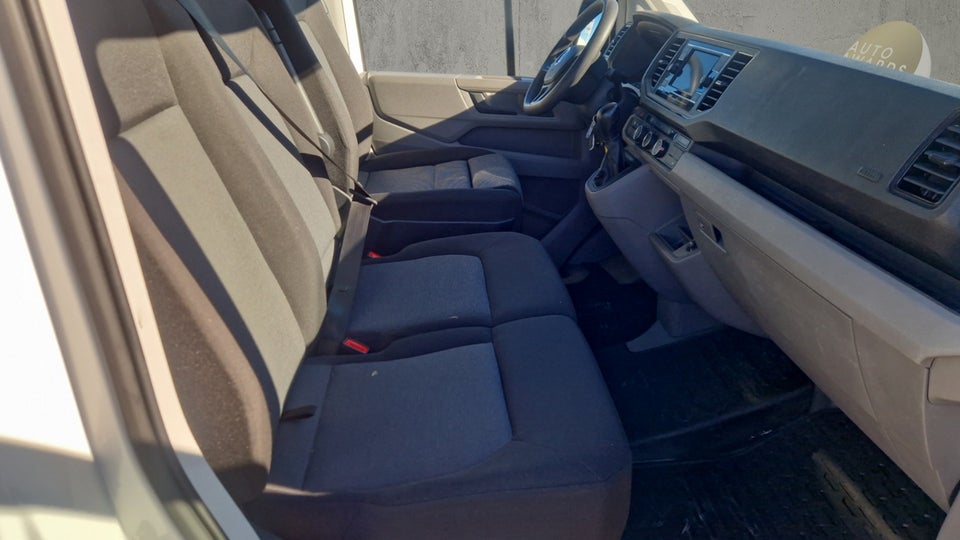 VW Crafter 35 2,0 TDi 177 Kassevogn L3H3 aut.