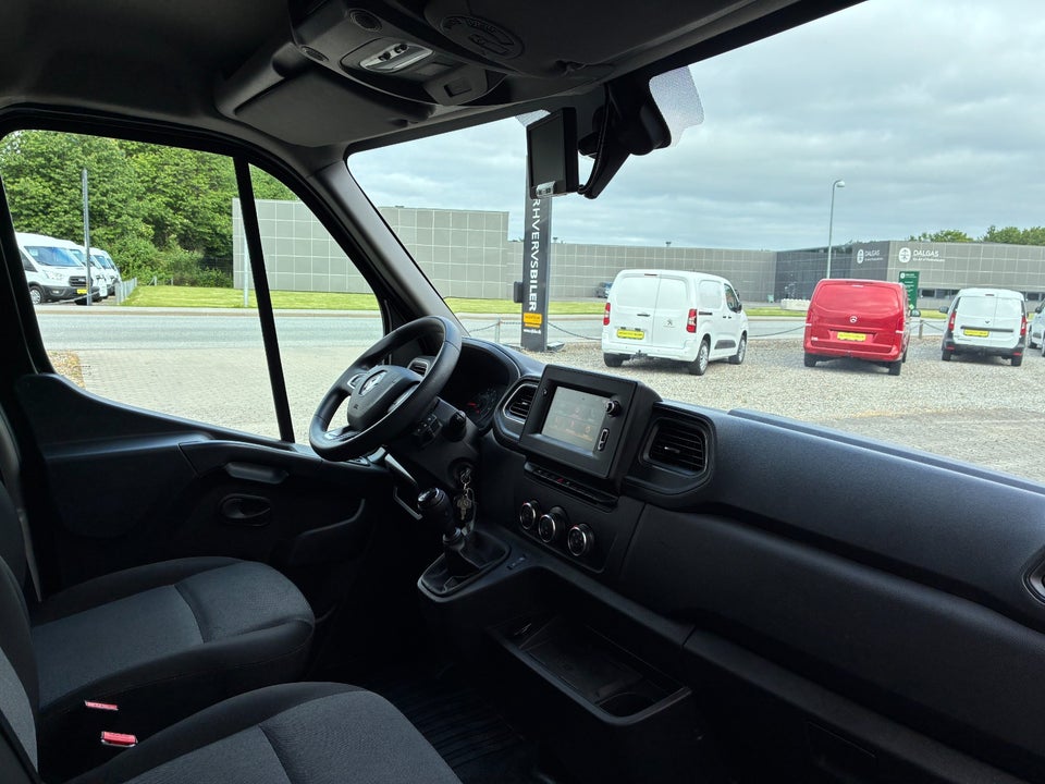 Renault Master IV T35 2,3 dCi 163 Alukasse m/lift