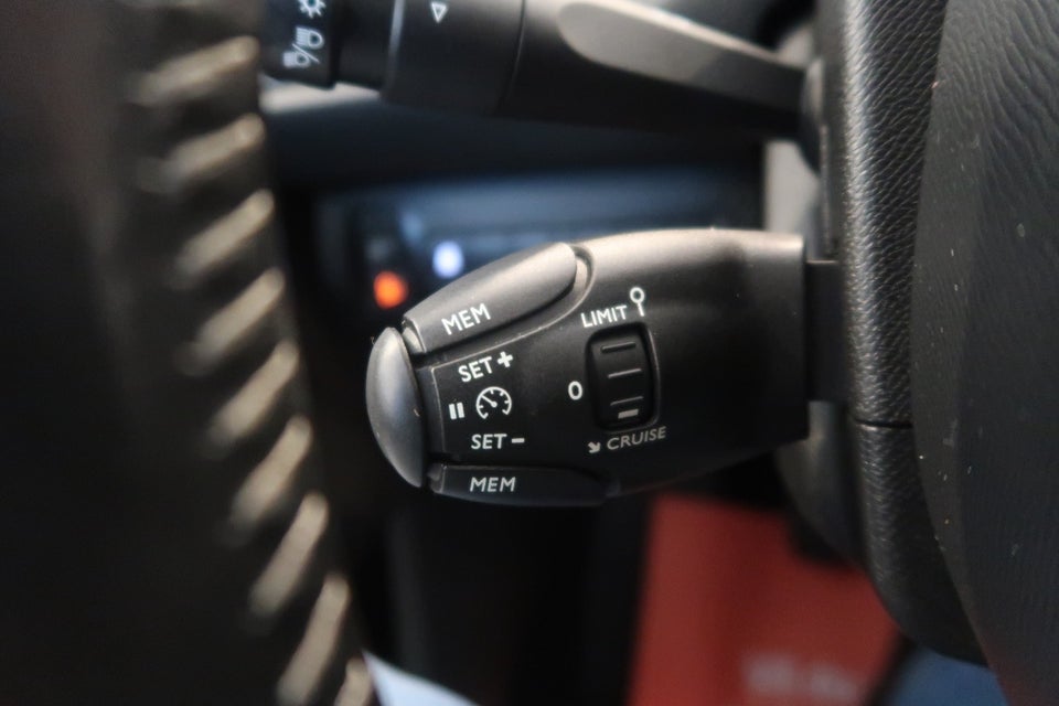 Peugeot 308 1,6 THP 125 Active 5d