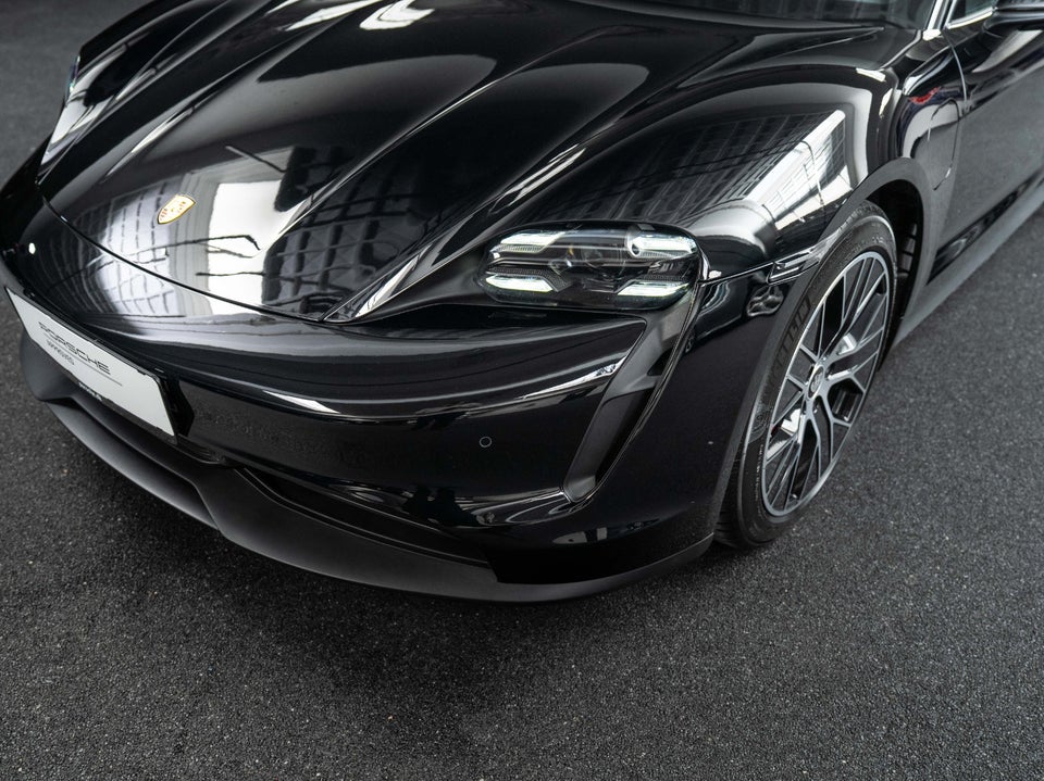 Porsche Taycan 4S Performance+ 4d