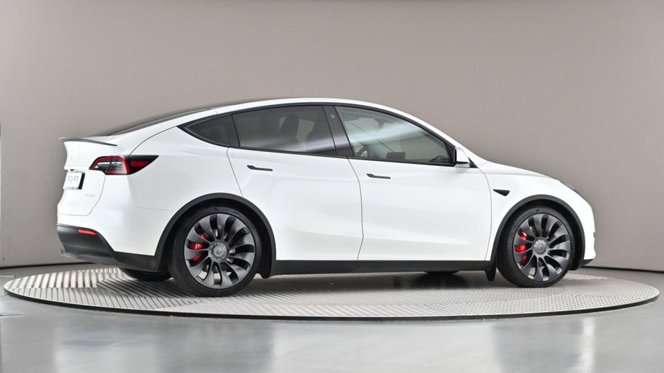 Tesla Model Y Performance AWD 5d