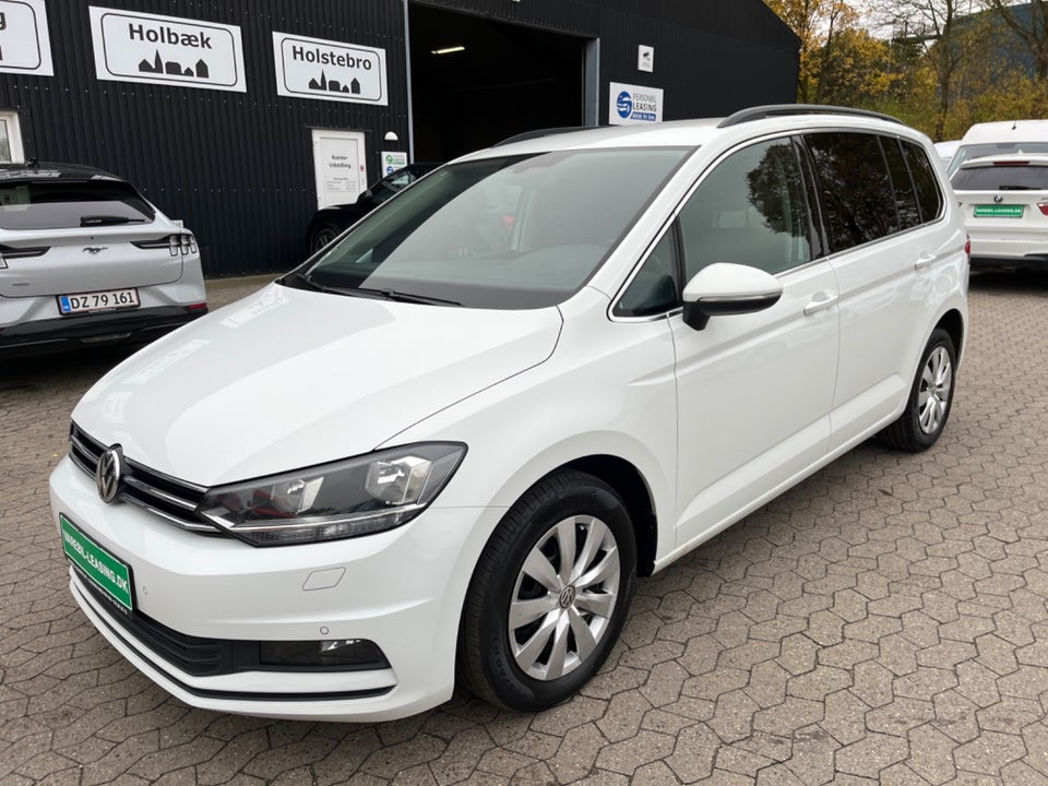 VW Touran 2,0 TDi 115 Highline DSG Van 5d