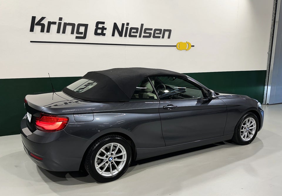 BMW 220i 2,0 Cabriolet aut. 2d