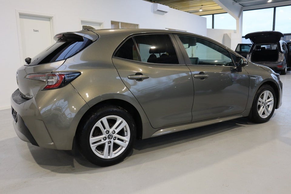 Toyota Corolla 1,8 Hybrid H3 Smart MDS 5d