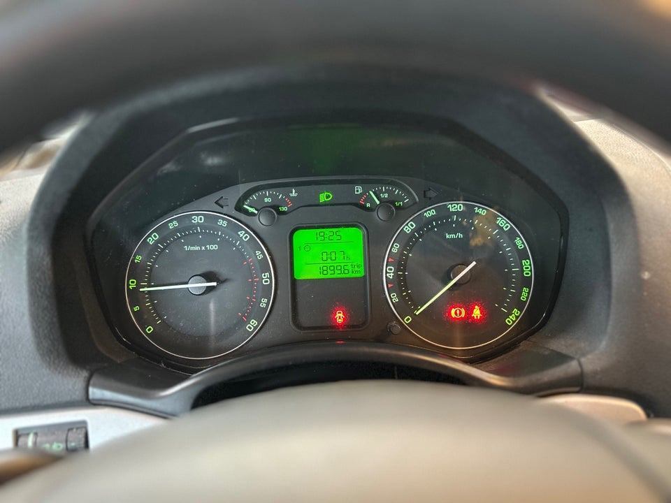 Skoda Octavia 2,0 TDi Ambiente 5d