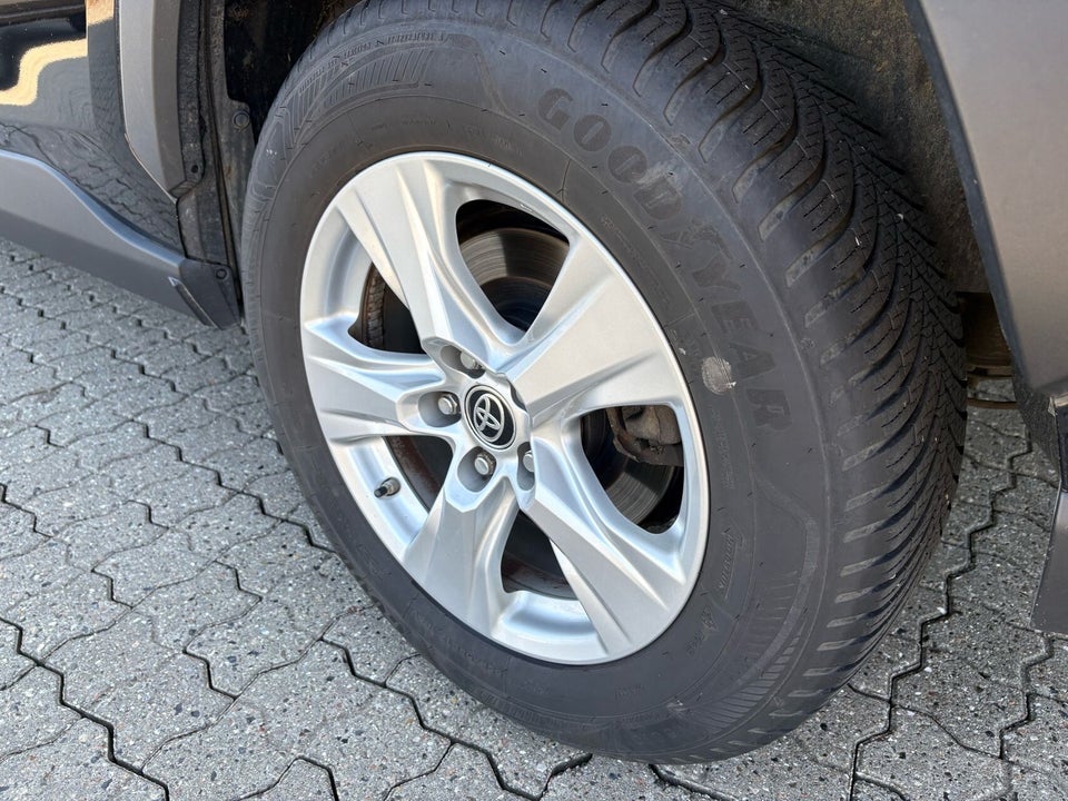 Toyota RAV4 2,5 Hybrid H3 Comfort MDS 5d