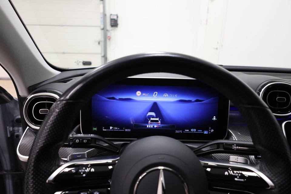 Mercedes C220 d 2,0 AMG Line stc. aut. 5d