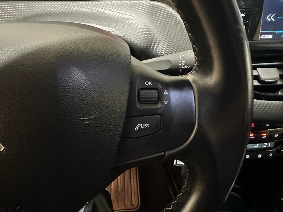 Peugeot 2008 1,2 PureTech 130 Allure+ 5d