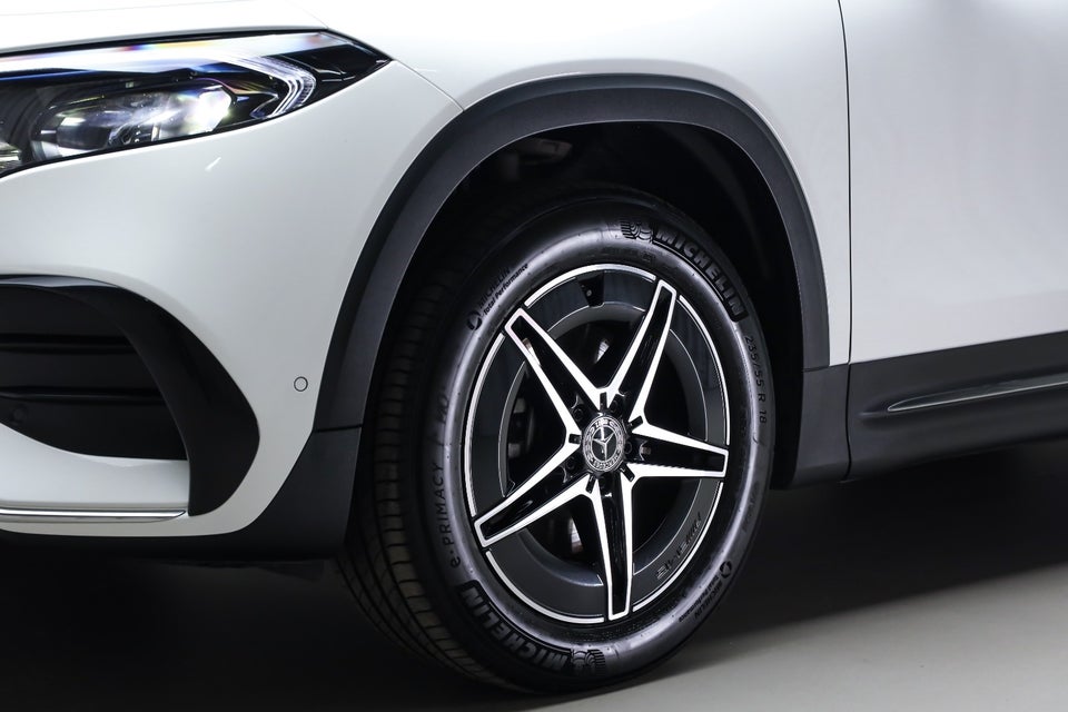 Mercedes EQB250+ AMG Advance 5d