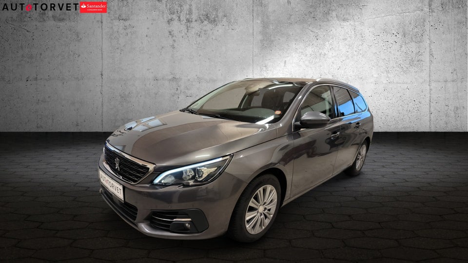 Peugeot 308 1,2 PureTech 130 Selection Sky SW 5d