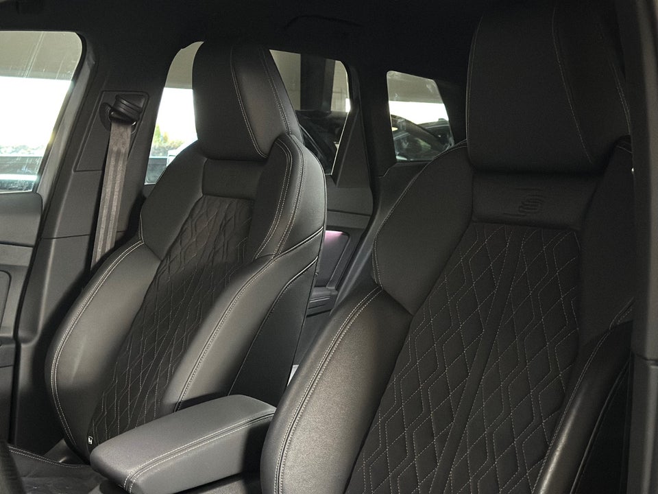 Audi Q4 e-tron 40 S-line 5d