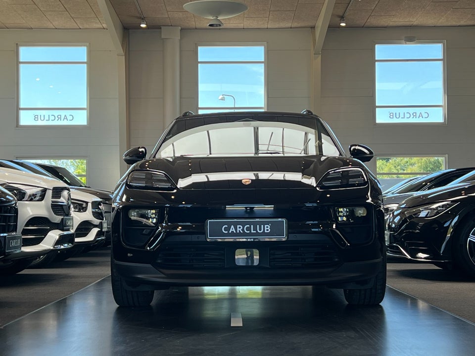 Porsche Macan 5d