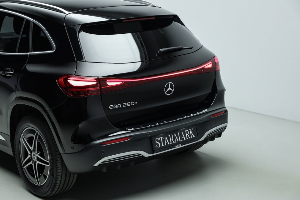 Mercedes EQA250+ AMG Advance 5d
