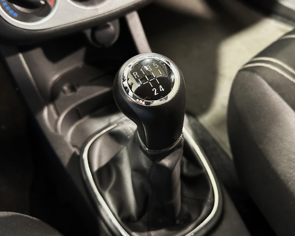 Opel Corsa 1,3 CDTi 95 Enjoy 5d