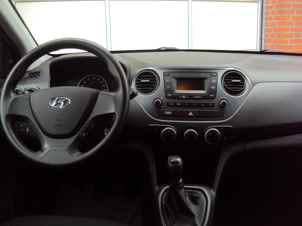 Hyundai i10 1,0 Life 5d