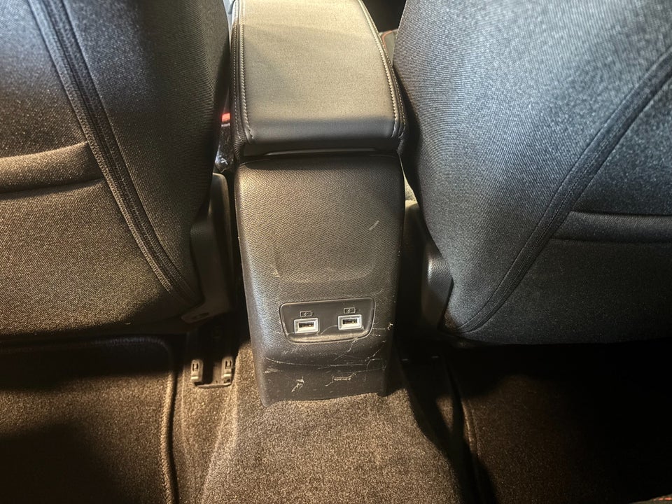 Peugeot e-208 50 Active 5d