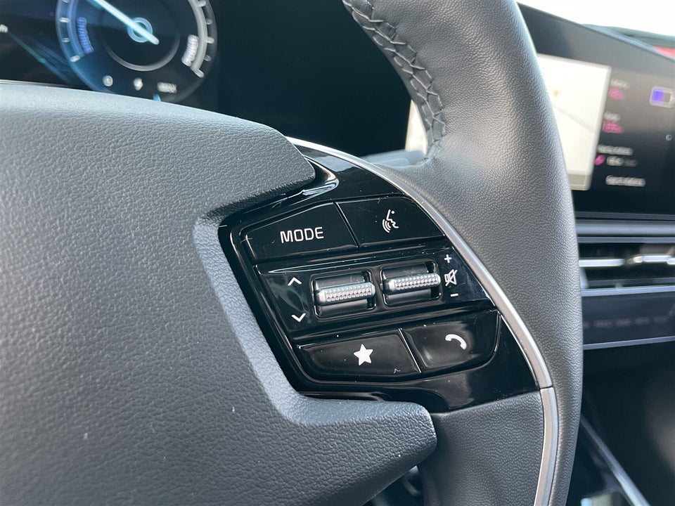 Kia Niro 64 EV Inspire 5d