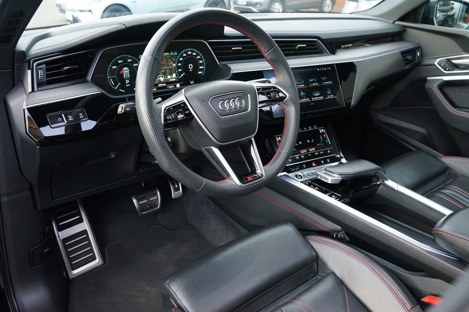 Audi Q8 e-tron 55 S-line Black Style quattro 5d