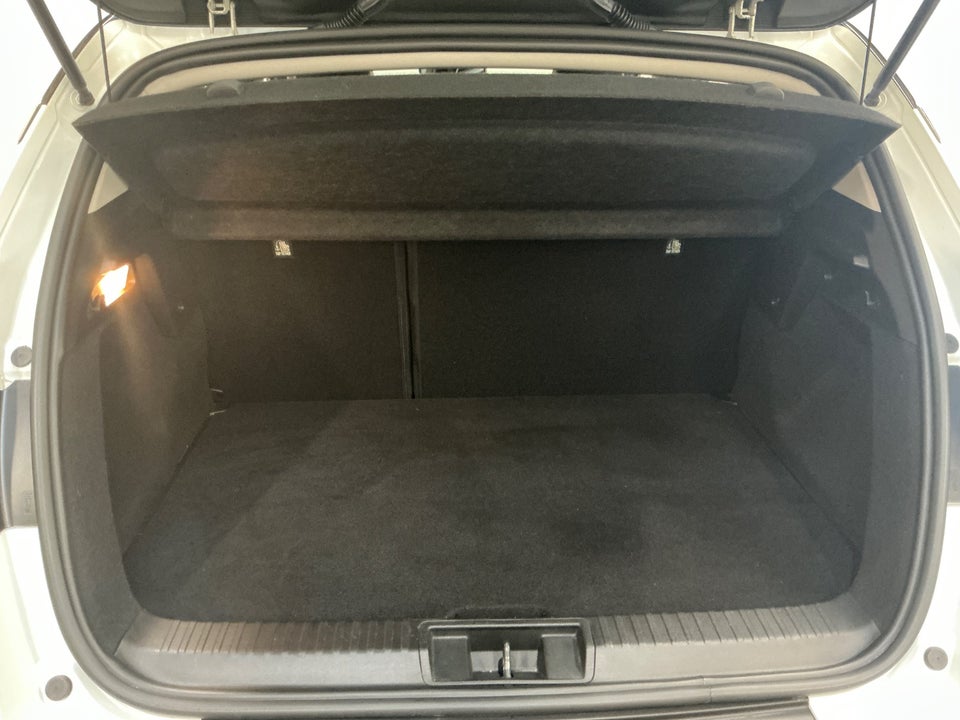 Renault Captur 1,6 E-Tech Intens 5d