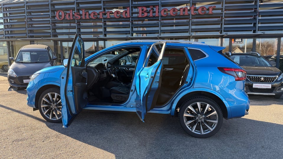 Nissan Qashqai 1,3 Dig-T 160 Tekna+ Dynamic DCT 5d