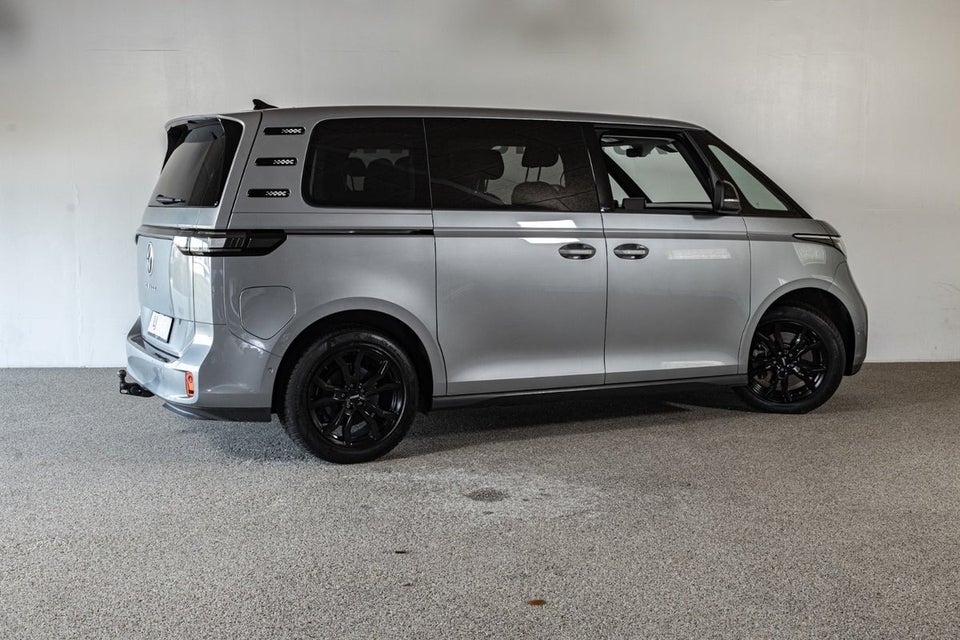 VW ID.Buzz 77 Pro SWB 5d