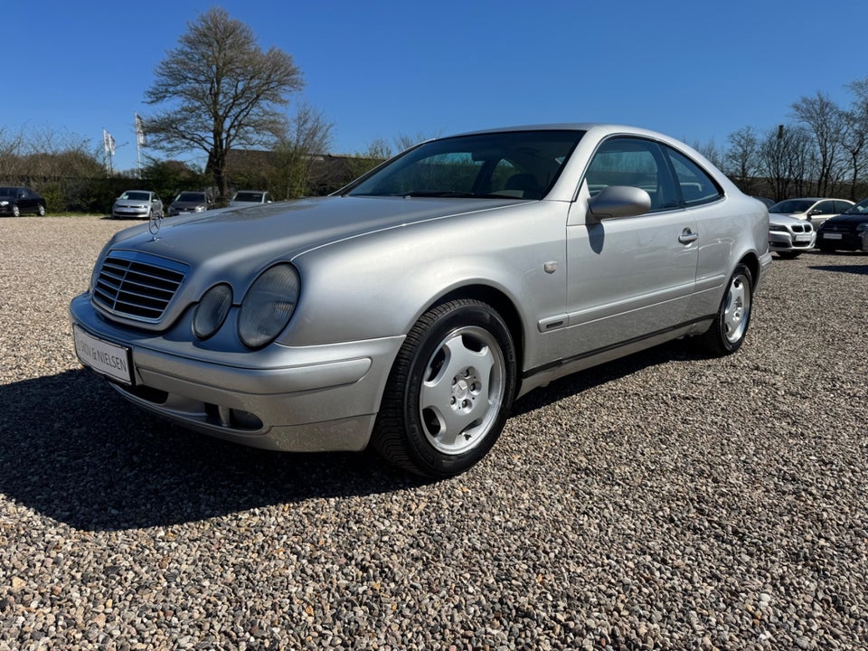 Mercedes CLK200 2,0 aut. 2d