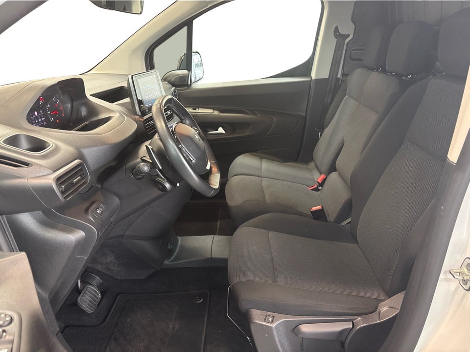 Peugeot Partner 1,5 BlueHDi 130 L1V2 Plus EAT8 Van