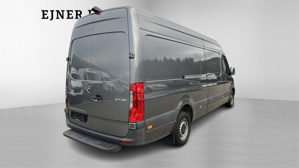 Mercedes Sprinter 317 2,0 CDi A3 Kassevogn aut. RWD