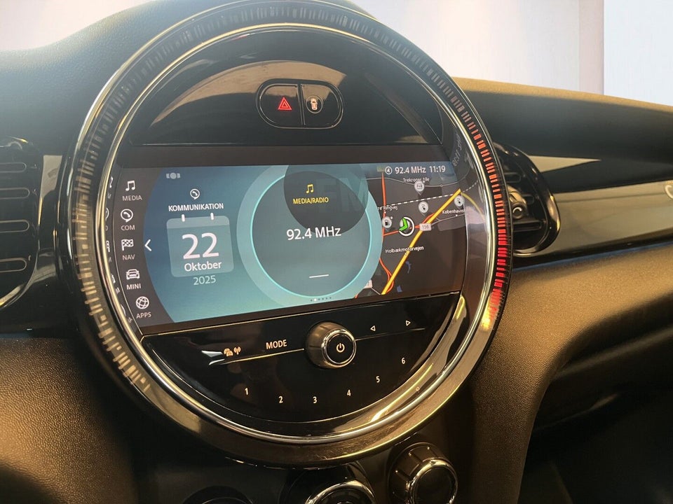 MINI Cooper SE Camden Edition 3d