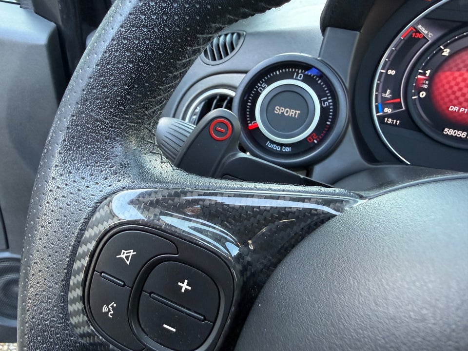 Abarth 595C 1,4 T-Jet 180 Competizione aut. 2d