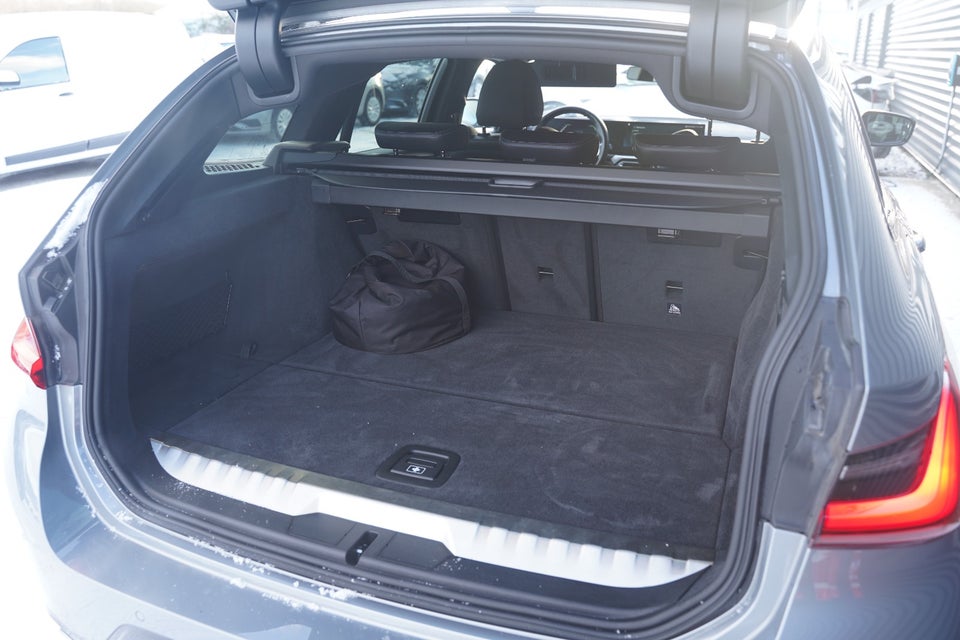 BMW 320e 2,0 Touring M-Sport aut. 5d