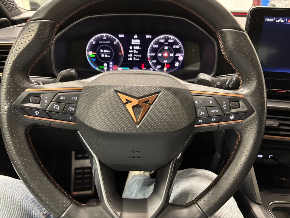 Cupra Leon 1,4 eHybrid Sportstourer DSG 5d