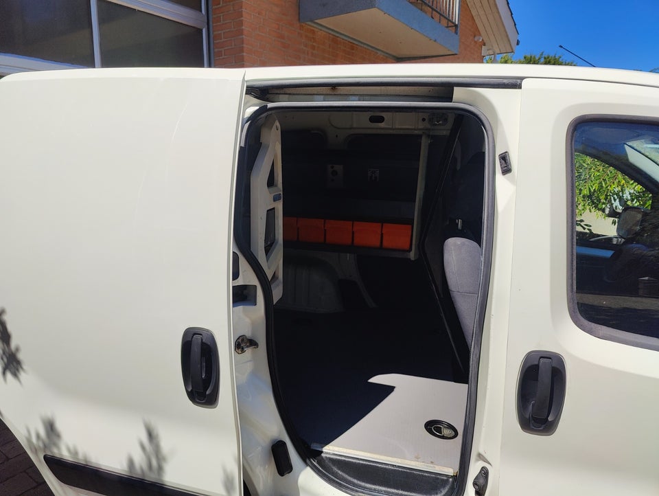 Peugeot Bipper 1,3 HDi 75 Fresh Van 4d