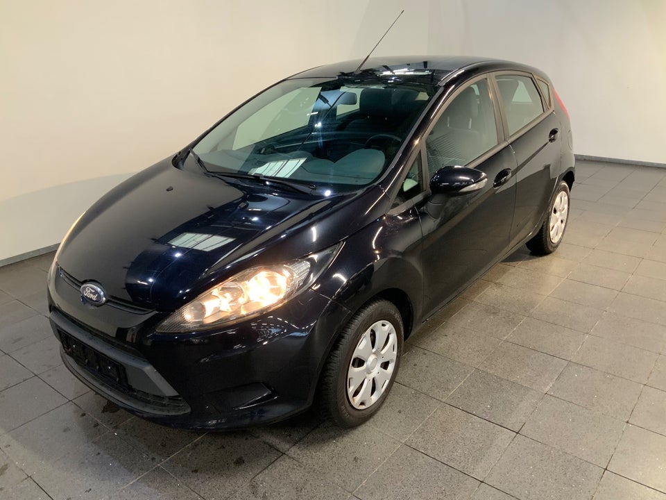 Ford Fiesta 1,25 82 Trend 5d