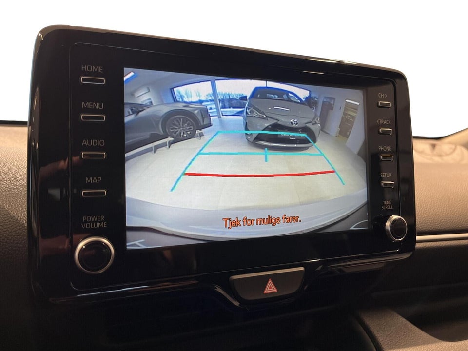 Toyota Yaris 1,5 Active 5d