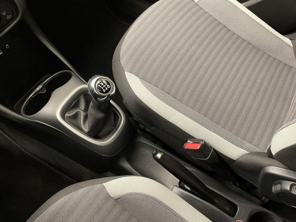 Toyota Aygo 1,0 VVT-i x-plore 5d