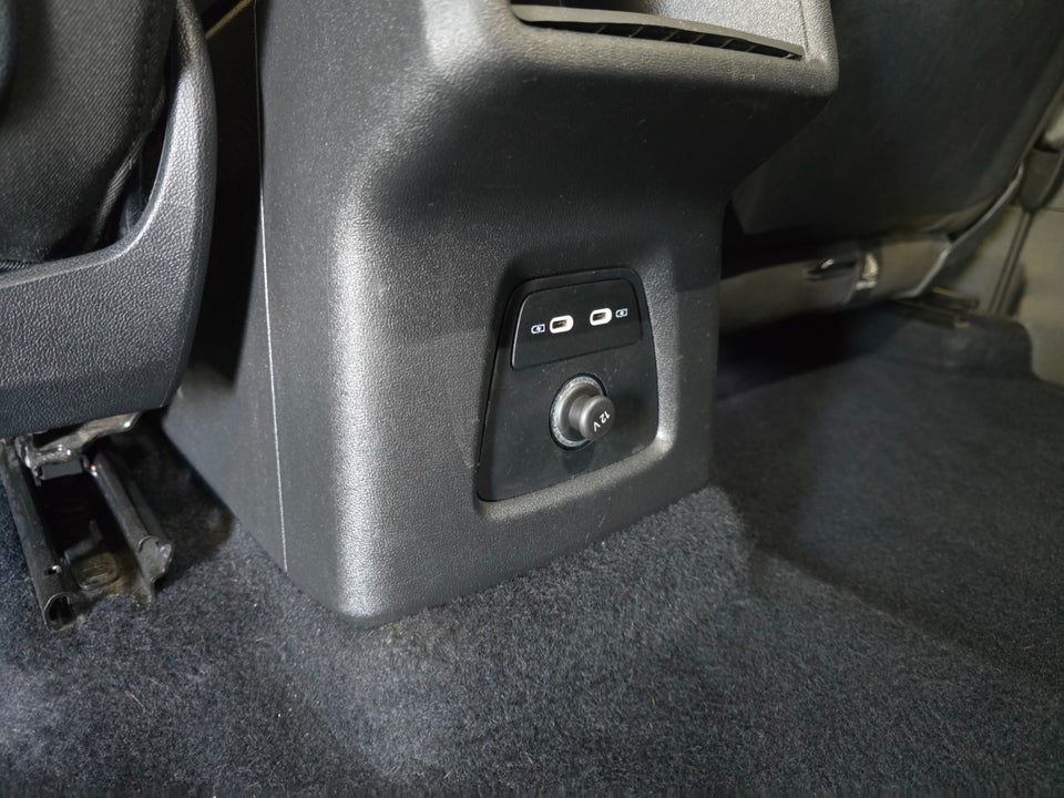 Audi Q4 e-tron 40 Attitude 5d