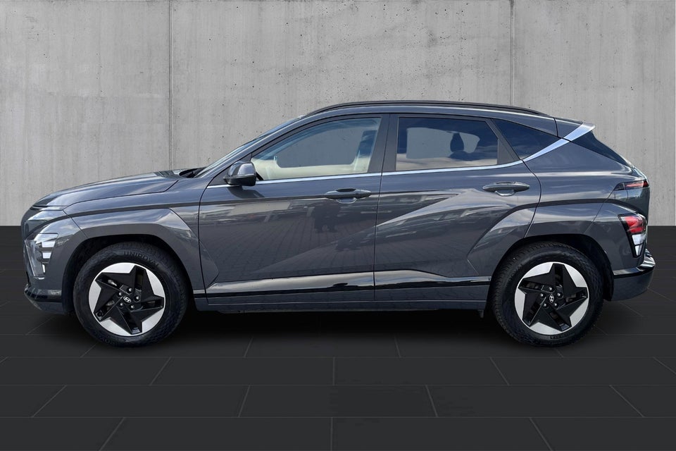 Hyundai Kona 48 EV Essential 5d