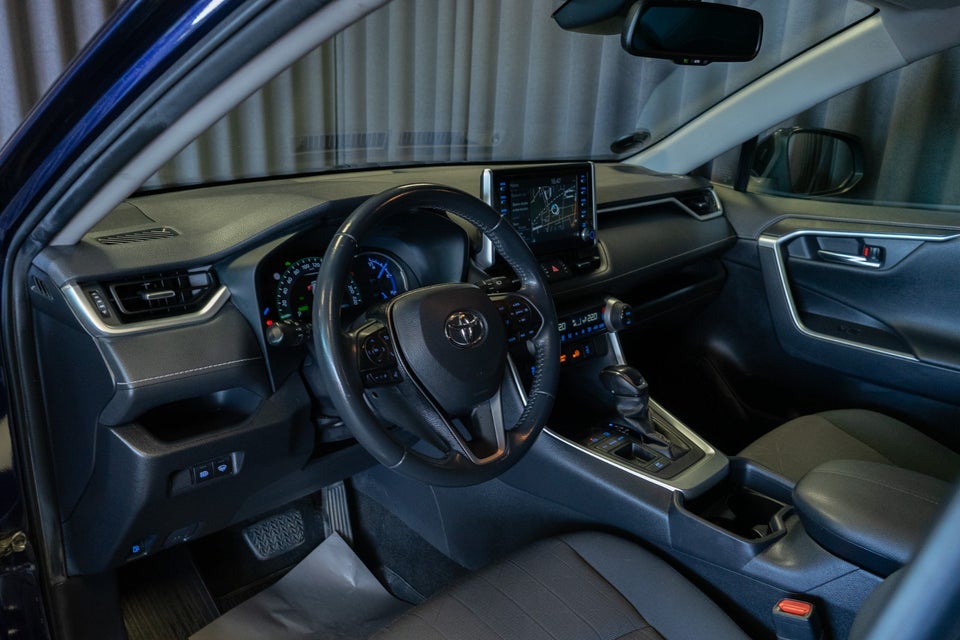 Toyota RAV4 2,5 Hybrid H3 Smart MDS 5d