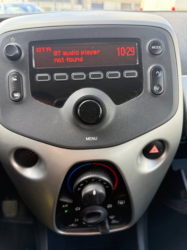 Citroën C1 1,0 e-VTi Shine 5d