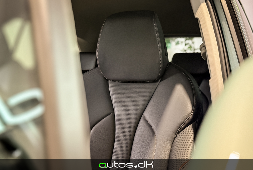 Skoda Enyaq 80 iV Selection Suite 5d