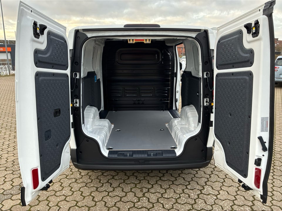 Kia PV5 51 Standard Range Work