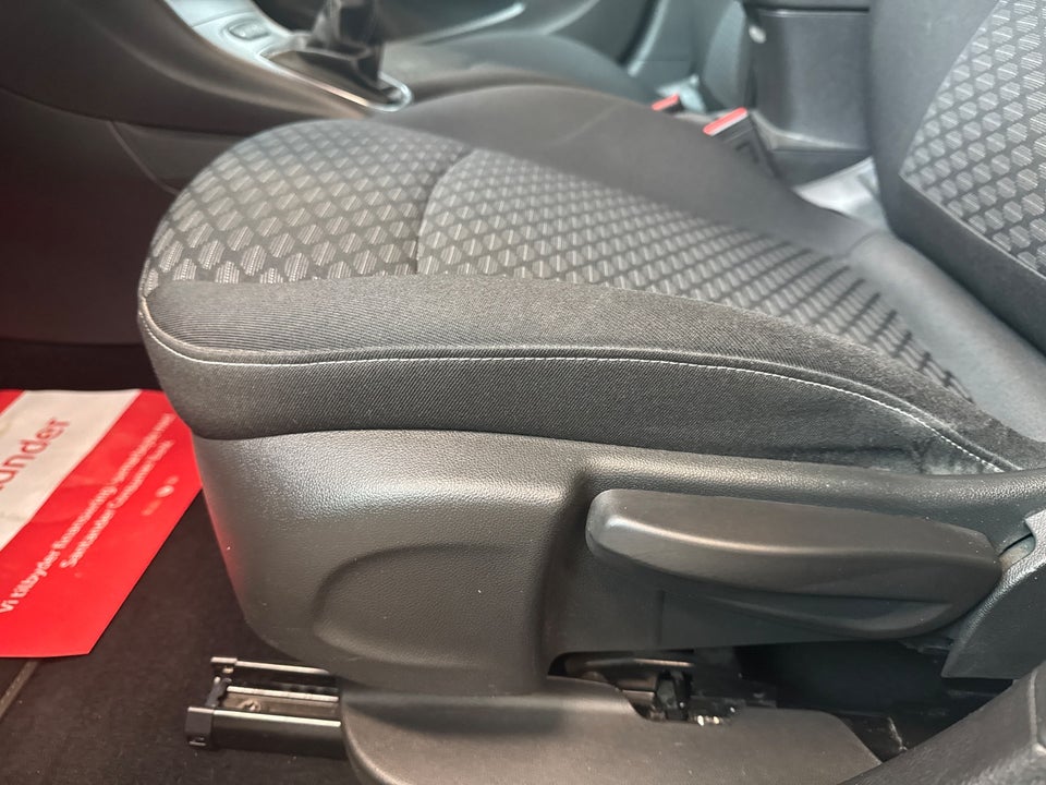 Opel Astra 1,4 T 150 Enjoy 5d