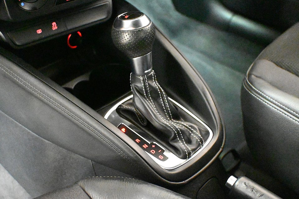 Audi A1 1,4 TFSi 185 Ambition S-line S-tr. 3d