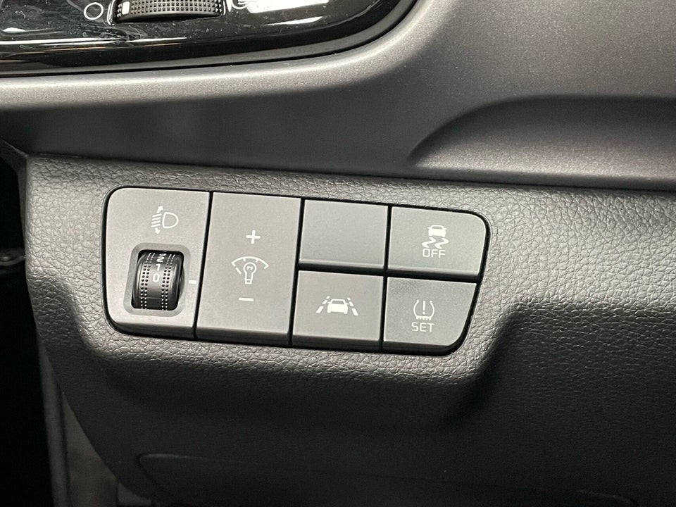 Kia Stonic 1,0 T-GDi Attraction+ 5d