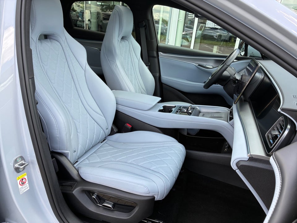 BYD Sealion 7 82 Comfort 5d