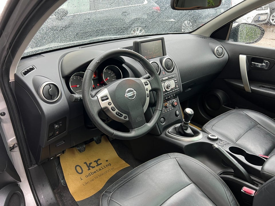 Nissan Qashqai+2 2,0 Tekna 4WD 5d