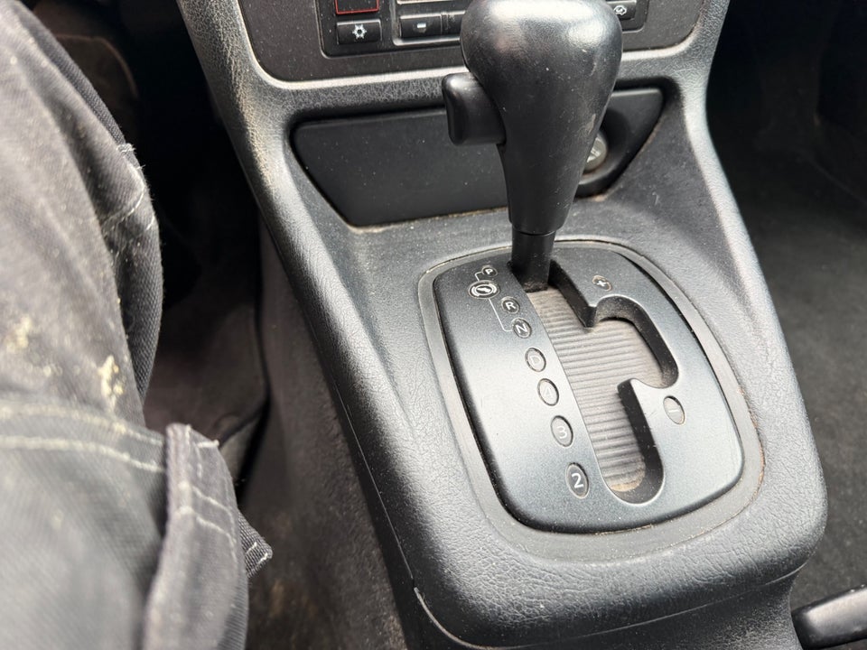 Audi A3 2,0 TDi Ambiente Sportback quattro Van 5d
