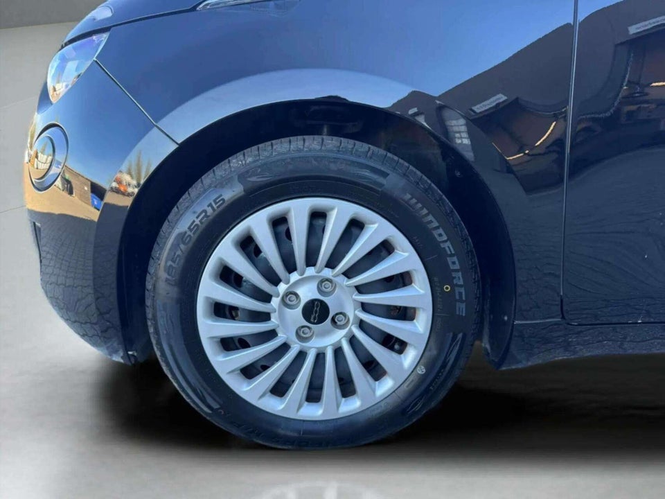 Fiat 500e 42 Icon 3d